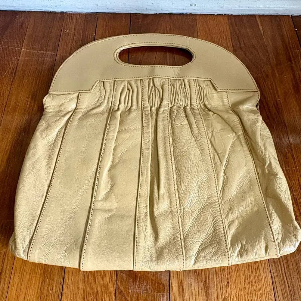 Vintage Cream Leather Pleated Slouch Cutout Handle Purse